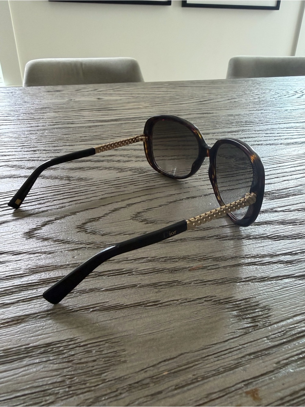Dior Women's Brown Tortoiseshell Designer Sunglasses - Picture 4 of 5